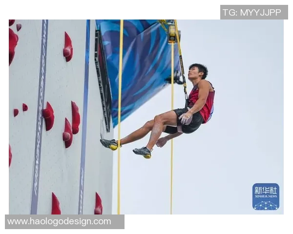 成都攀岩队在世界攀岩锦标赛中以99分稳居积分榜首位 成都攀岩队在世界攀岩锦标赛中以99分稳居积分榜首位